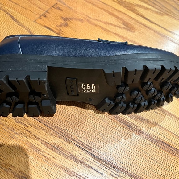 Sezane ALBANE loafers in a size 9 brand new never worn because they too big. - Picture 5 of 6